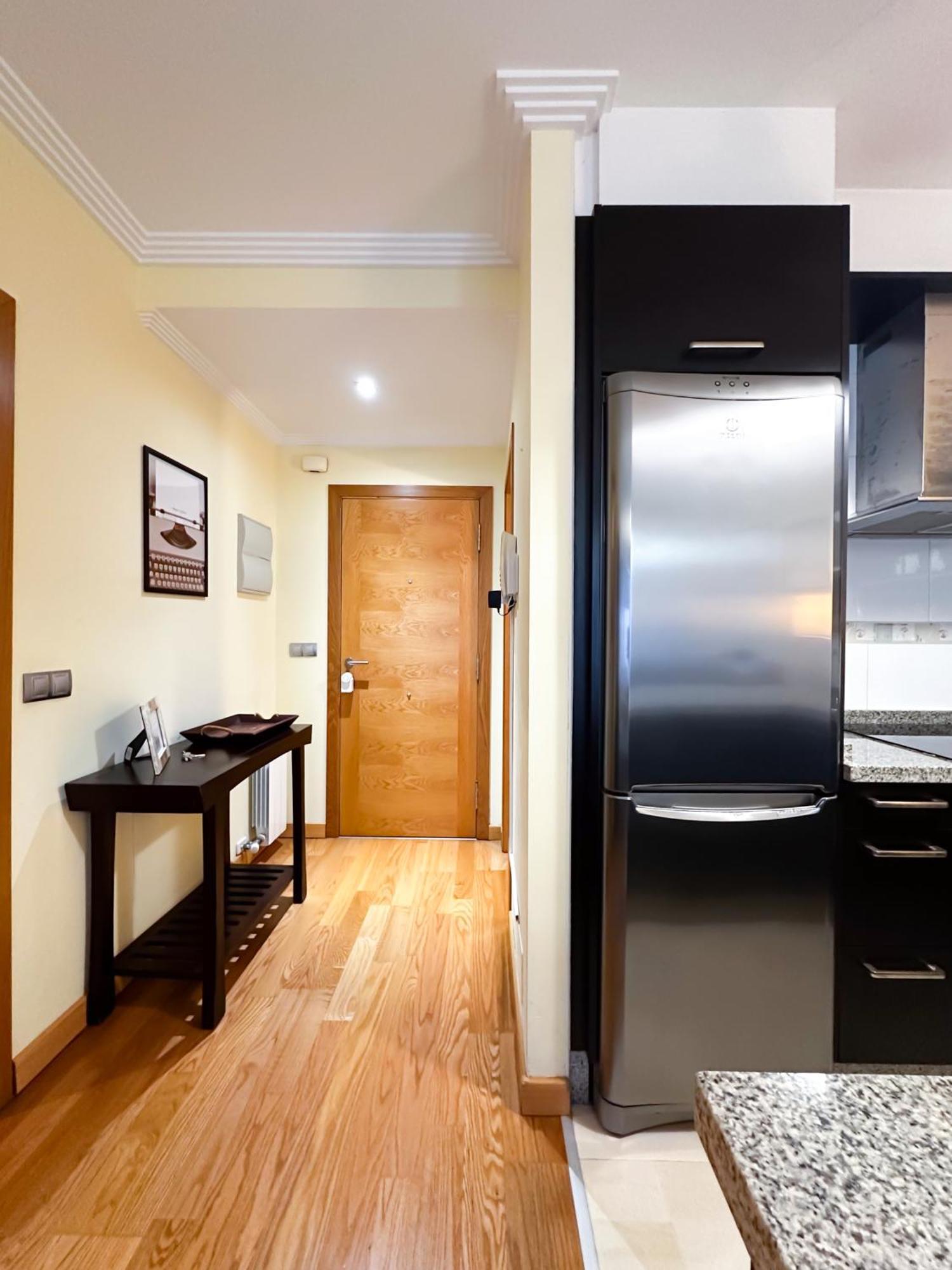 Apartamento Con Garaje, Centrico Y Luminoso Pontevedra Luaran gambar