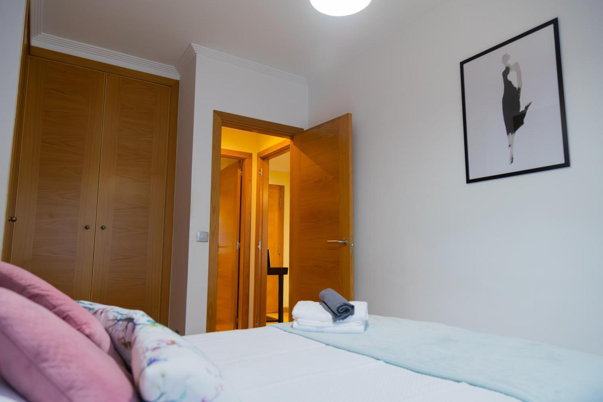 Apartamento Con Garaje, Centrico Y Luminoso Pontevedra Luaran gambar